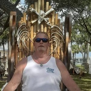 Meet your Posher, Jay